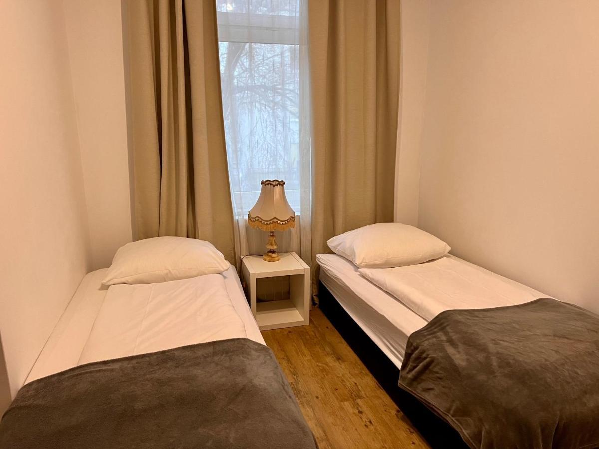 Hotel Altstadthotel Hayk Am Rhein Colónia