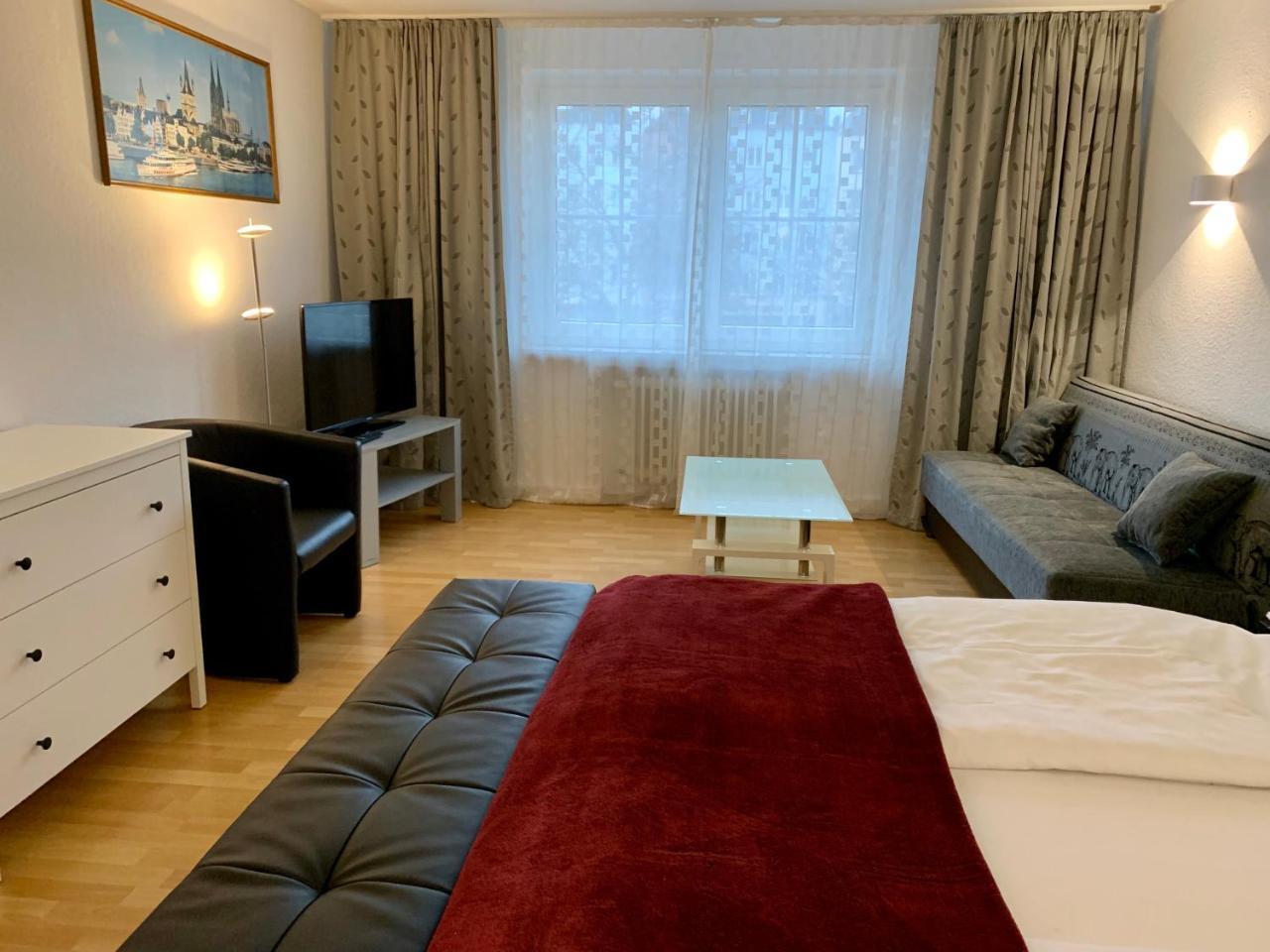 Altstadthotel Hayk Am Rhein Hotel Colónia