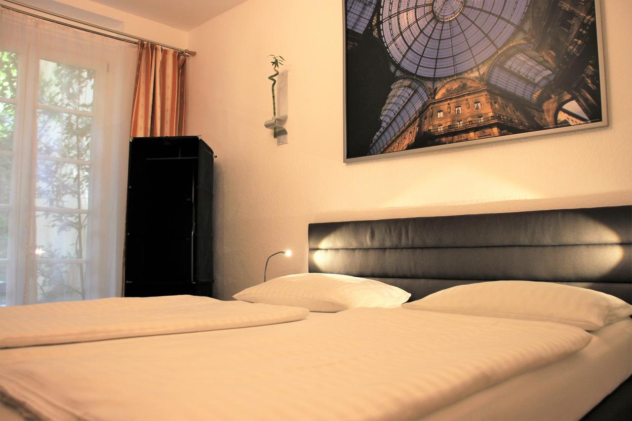 Altstadthotel Hayk Am Rhein Köln